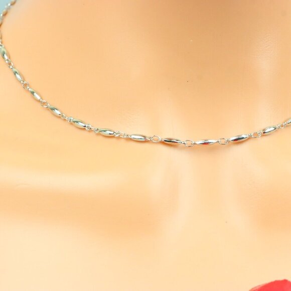 Delicate & Contemporary Necklace Chain, A Lovely Choice for Women, EVCH1819 - Picture 2 of 10